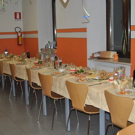 بيت شباب Centro Concarena