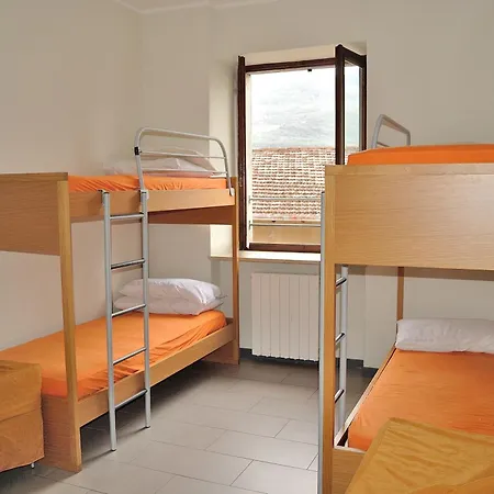 بيت شباب Centro Concarena *