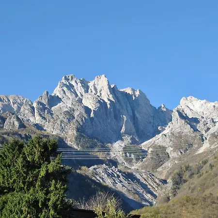 Centro Concarena بيت شباب