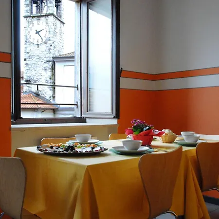 بيت شباب Centro Concarena Ono San Pietro